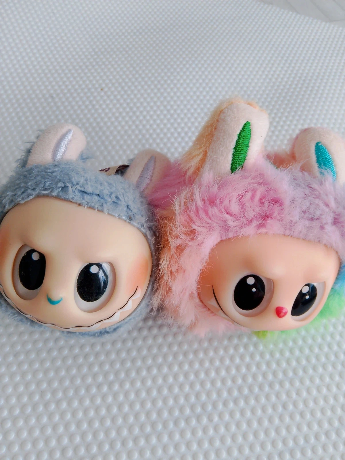 Lot of 2 Pop Mart The Monsters keychains – photo 6